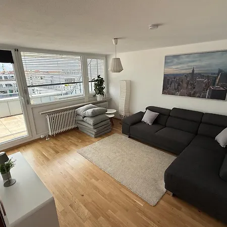 Penthouse Above - 2 Rooftop Terraces - East & West